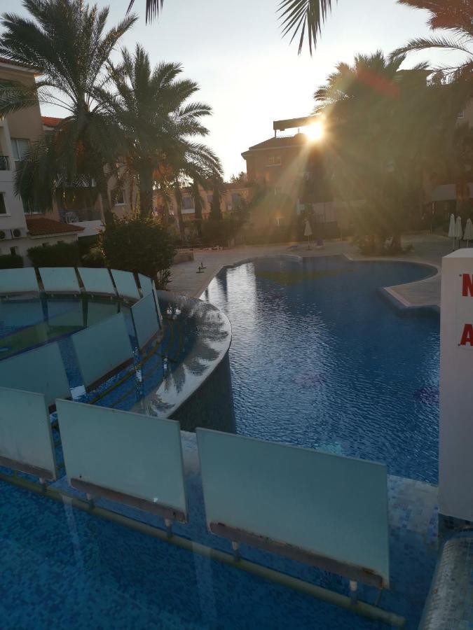 Iris Village, Near Kings Avenue Mall - By Imh Travel & Tours Pafos Exterior foto